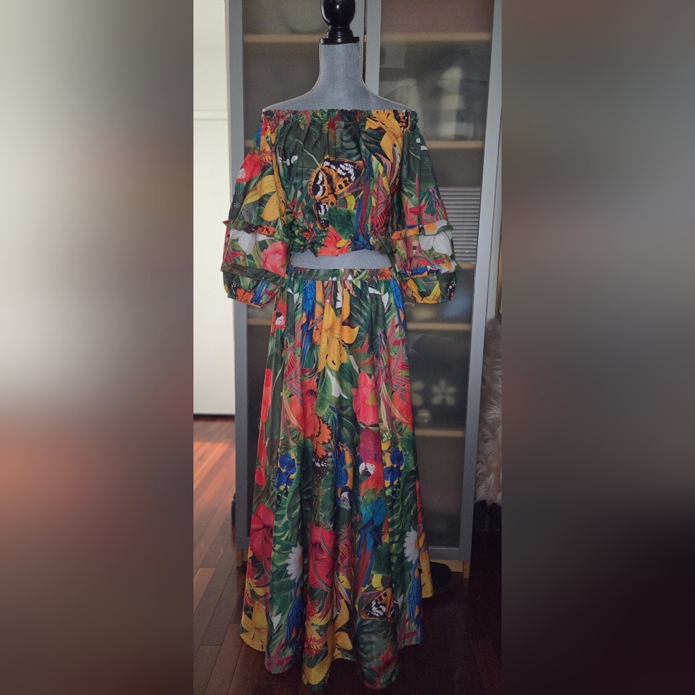 Rachel Zoe Tropical Off-Shoulder Maxi Set in Green, Yellow & Pink - Picture 2 of 6